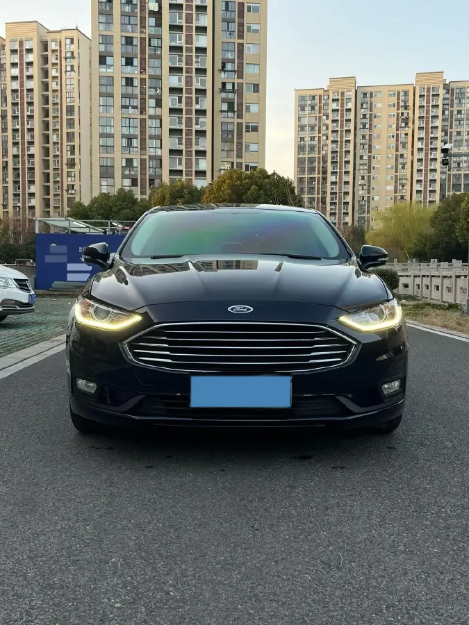 2020 Ford Mondeo 1.5T 182HP L4 6AT,autocango,china used car exporter,china ev exporter,chinese used car exporter,chinese used ev exporter