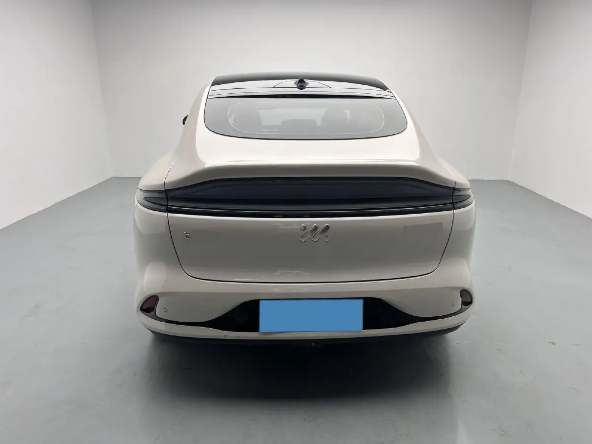 2023 IM LS6 BEV 71KWH,autocango,china used car exporter,china ev exporter,chinese used car exporter,chinese used ev exporter