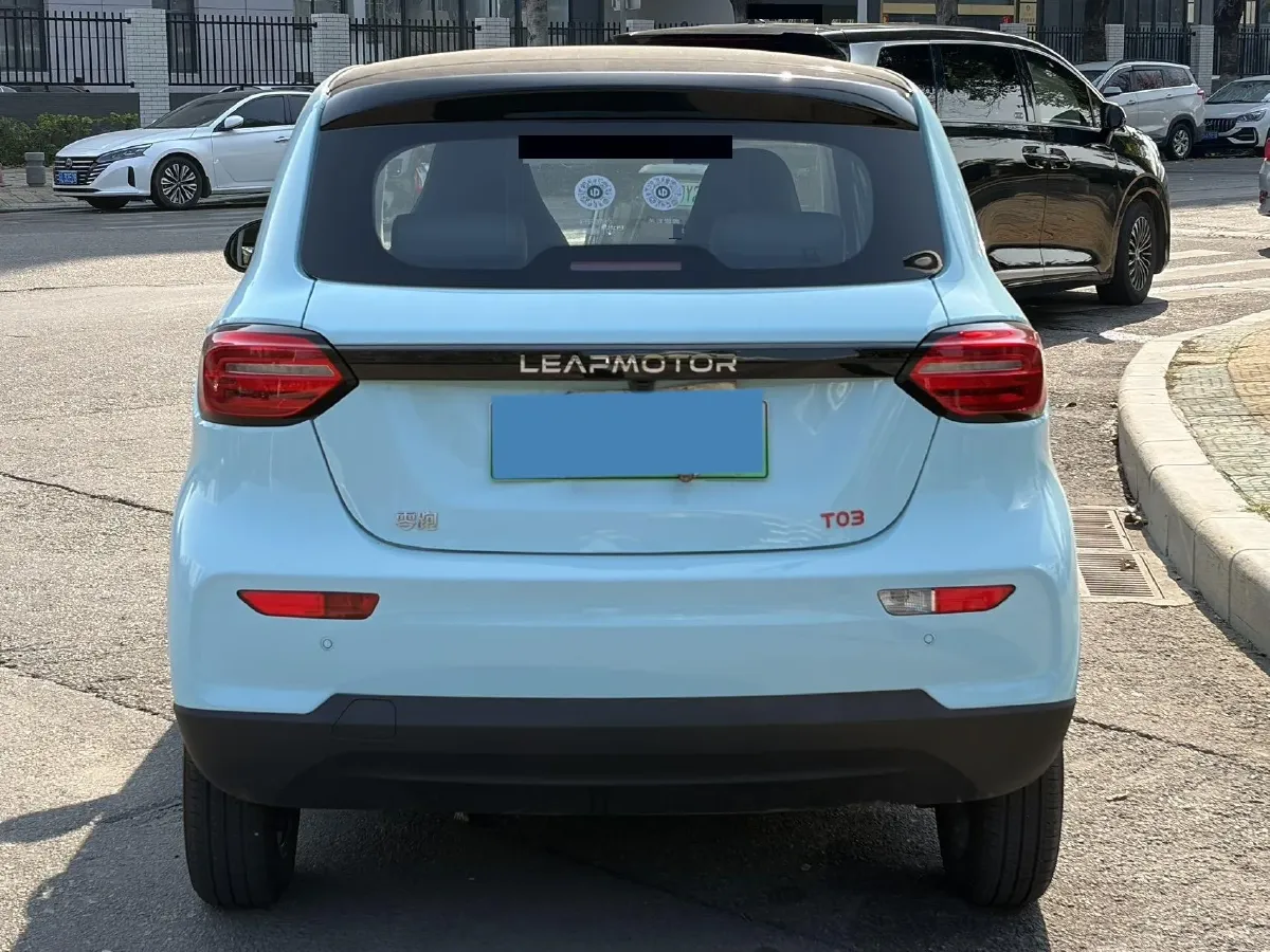 2025 Leapmotor T03 BEV 41.3KWH,autocango,china used car exporter,china ev exporter,chinese used car exporter,chinese used ev exporter