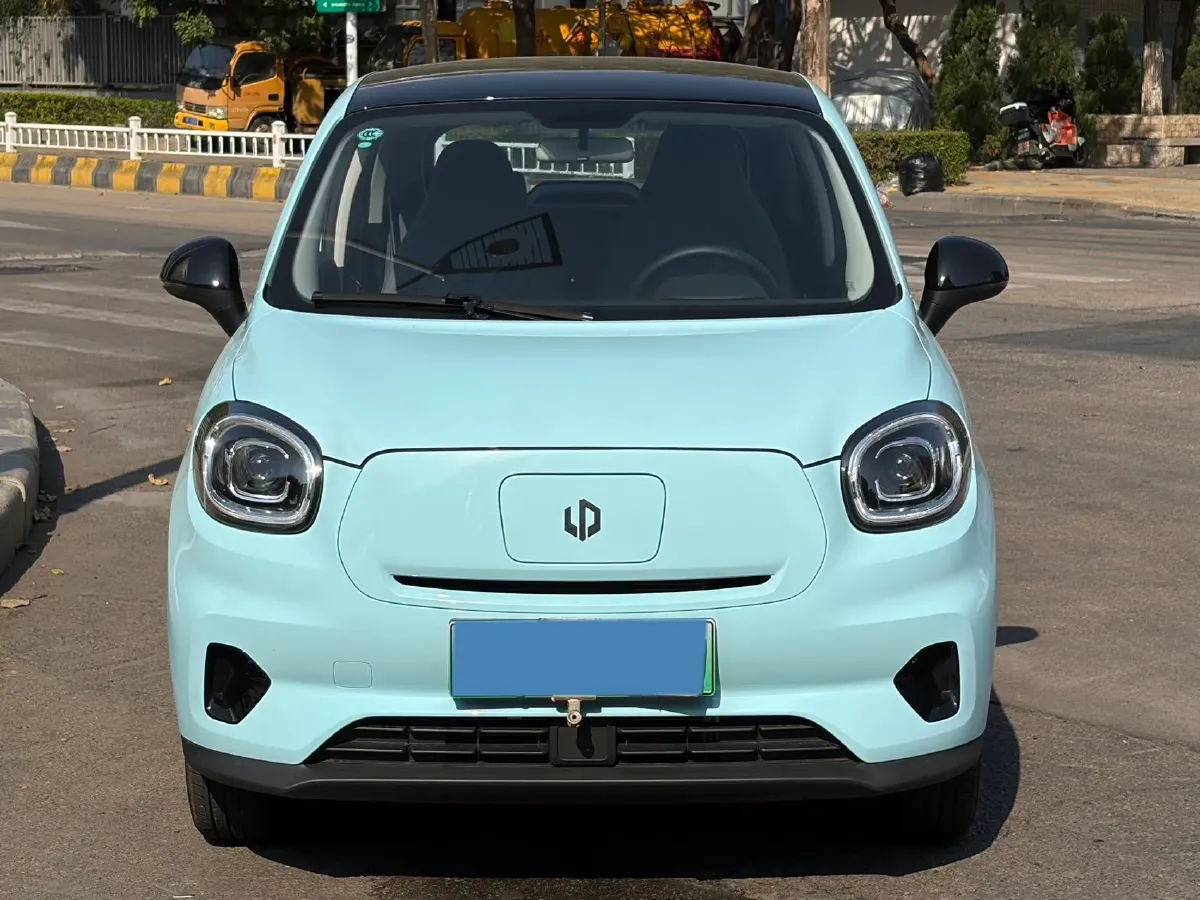 2025 Leapmotor T03 BEV 41.3KWH,autocango,china used car exporter,china ev exporter,chinese used car exporter,chinese used ev exporter