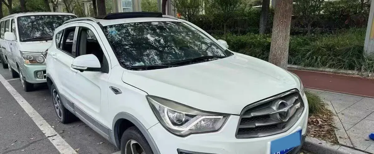 2018 HaiMa S5 1.5T 163HP L4 6MT,autocango,china used car exporter,china ev exporter,chinese used car exporter,chinese used ev exporter