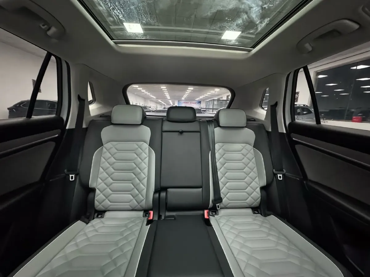 2023 Volkswagen Tayron 1.4T 150HP L4 7DCT,autocango,china used car exporter,china ev exporter,chinese used car exporter,chinese used ev exporter