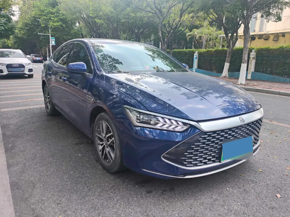 2021 Haval F7 1.5T 169HP L4 7DCT,autocango,china used car exporter,china ev exporter,chinese used car exporter,chinese used ev exporter