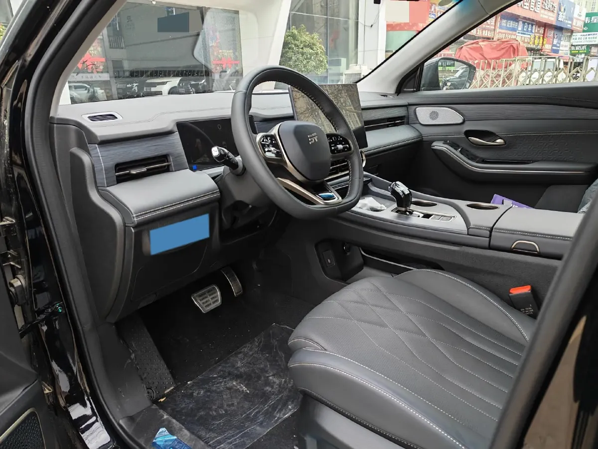 2025 Isuzu Taga EV BEV,autocango,china used car exporter,china ev exporter,chinese used car exporter,chinese used ev exporter