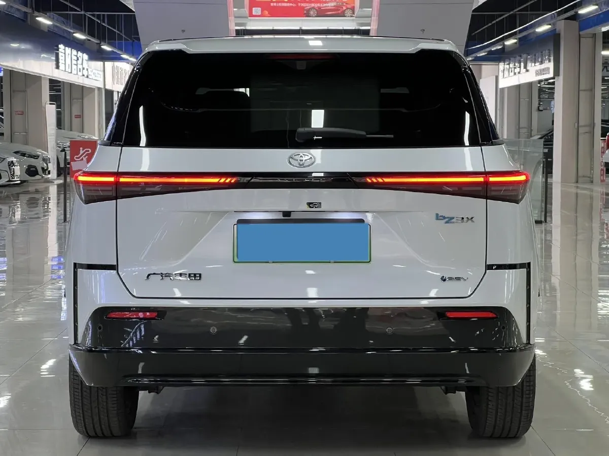 2025 Toyota BZ3X BEV 58.37KWH,autocango,china used car exporter,china ev exporter,chinese used car exporter,chinese used ev exporter