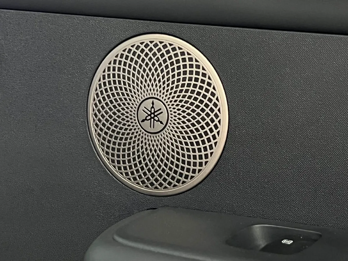 2025 Toyota BZ3X BEV 58.37KWH,autocango,china used car exporter,china ev exporter,chinese used car exporter,chinese used ev exporter