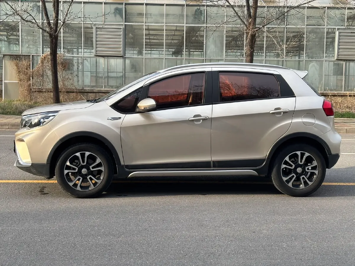 2017 Geely Vision X3 1.5L 102HP L4 5MT,autocango,china used car exporter,china ev exporter,chinese used car exporter,chinese used ev exporter