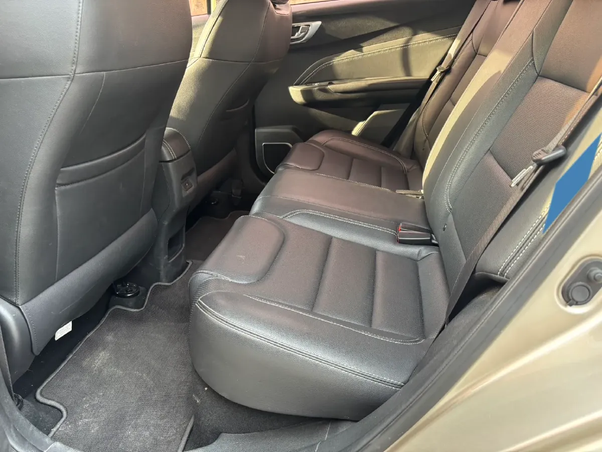 2017 Geely Vision X3 1.5L 102HP L4 5MT,autocango,china used car exporter,china ev exporter,chinese used car exporter,chinese used ev exporter