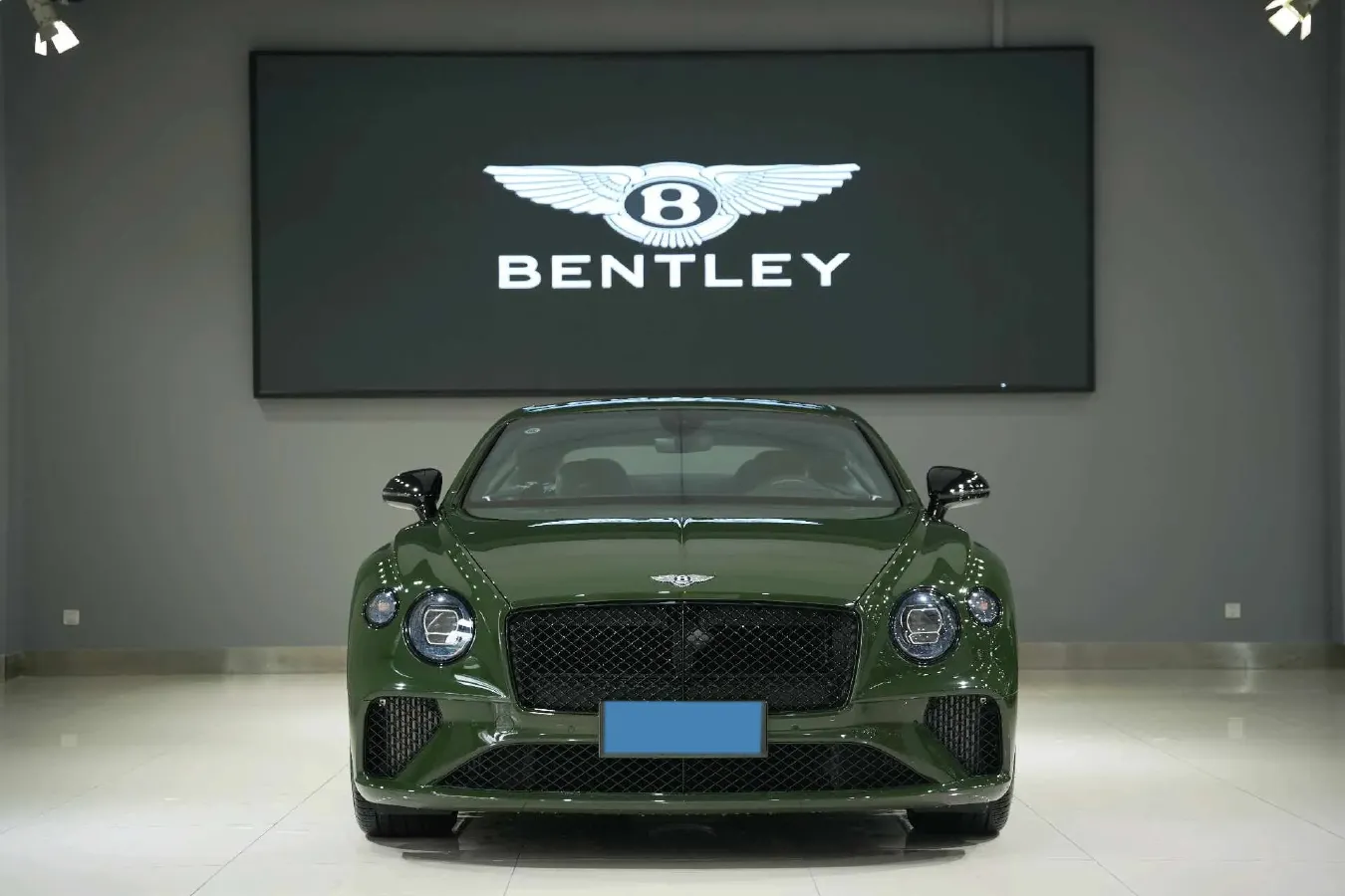 2023 Bentley Continental 4.0T 549HP V8 8DCT,autocango,china used car exporter,china ev exporter,chinese used car exporter,chinese used ev exporter