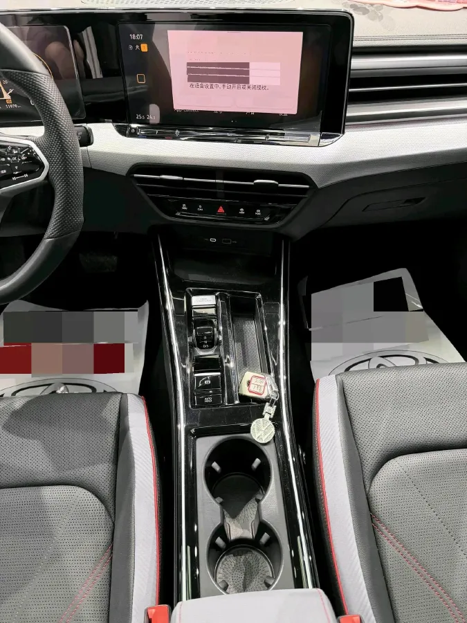 2023 Volkswagen Lamando 1.4T 150HP L4 7DCT,autocango,china used car exporter,china ev exporter,chinese used car exporter,chinese used ev exporter