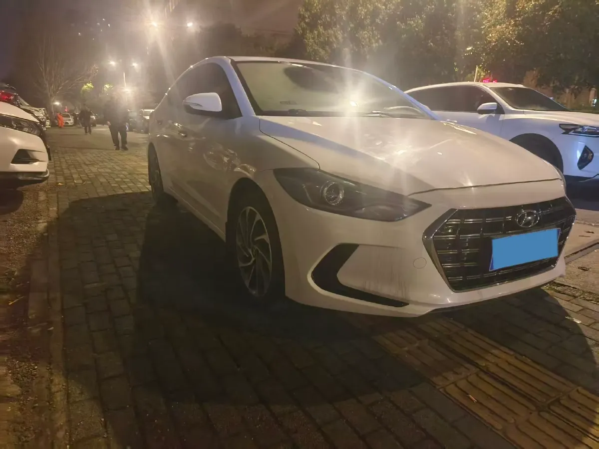2020 Hyundai Elantra 1.5L 115HP L4 CVT,autocango,china used car exporter,china ev exporter,chinese used car exporter,chinese used ev exporter