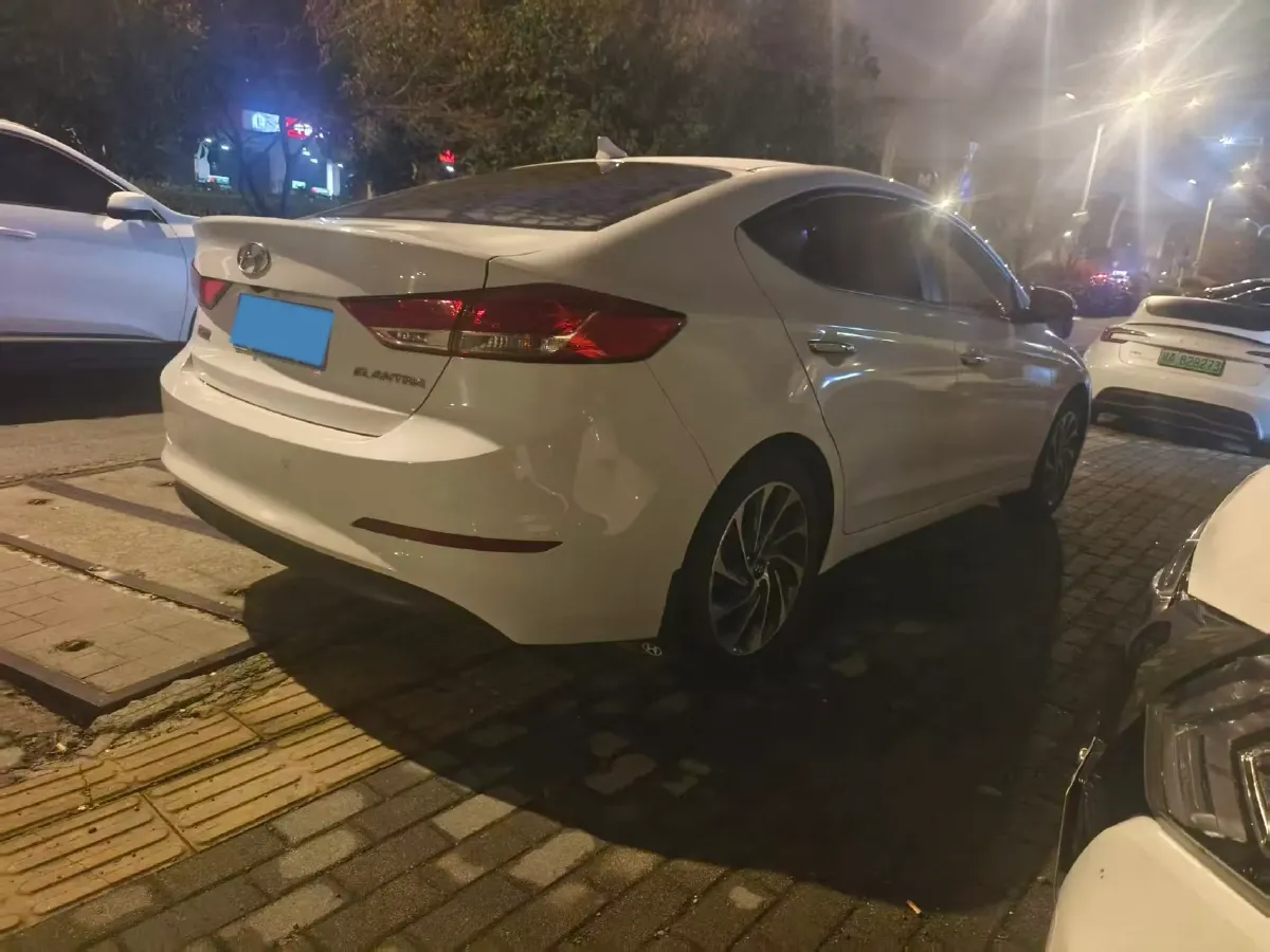 2020 Hyundai Elantra 1.5L 115HP L4 CVT,autocango,china used car exporter,china ev exporter,chinese used car exporter,chinese used ev exporter