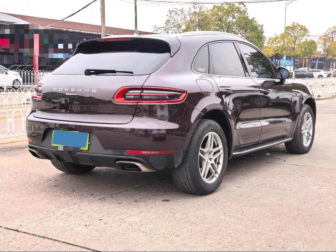 2017 Porsche Macan 2.0T 252HP L4 7DCT,autocango,china used car exporter,china ev exporter,chinese used car exporter,chinese used ev exporter