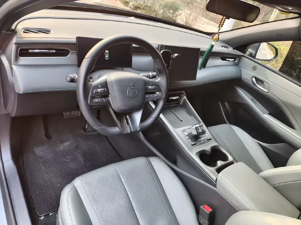 2025 BYD Qin Plus 1.5L 101HP L4 E-CVT PHEV 7.68KWH,autocango,china used car exporter,china ev exporter,chinese used car exporter,chinese used ev exporter