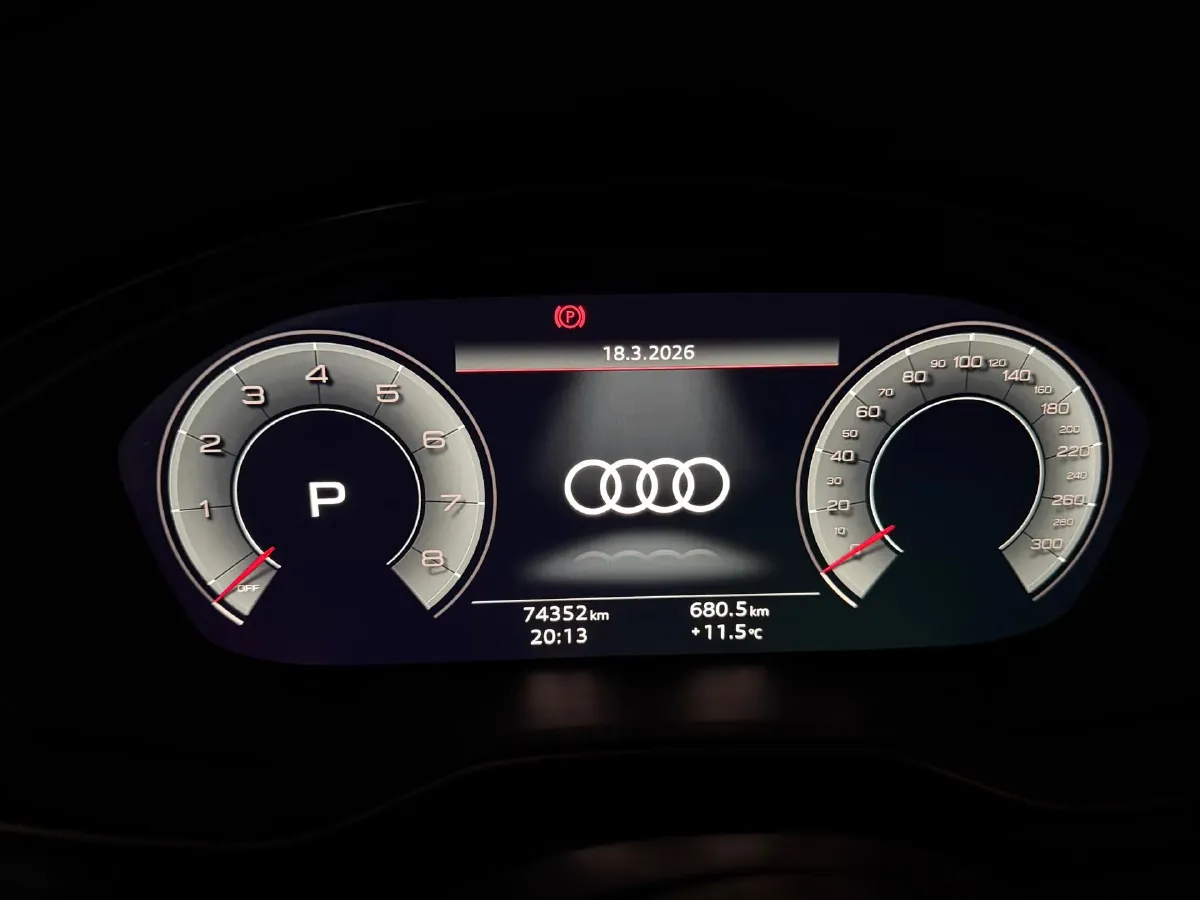 2020 Audi A4L 2.0T 190HP L4 7DCT,autocango,china used car exporter,china ev exporter,chinese used car exporter,chinese used ev exporter