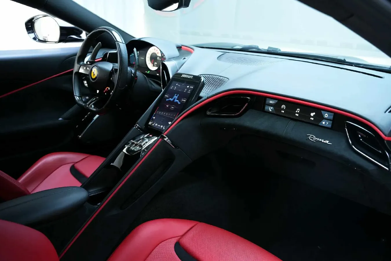 2020 Ferrari Roma 3.9T 620HP V8 8DCT,autocango,china used car exporter,china ev exporter,chinese used car exporter,chinese used ev exporter