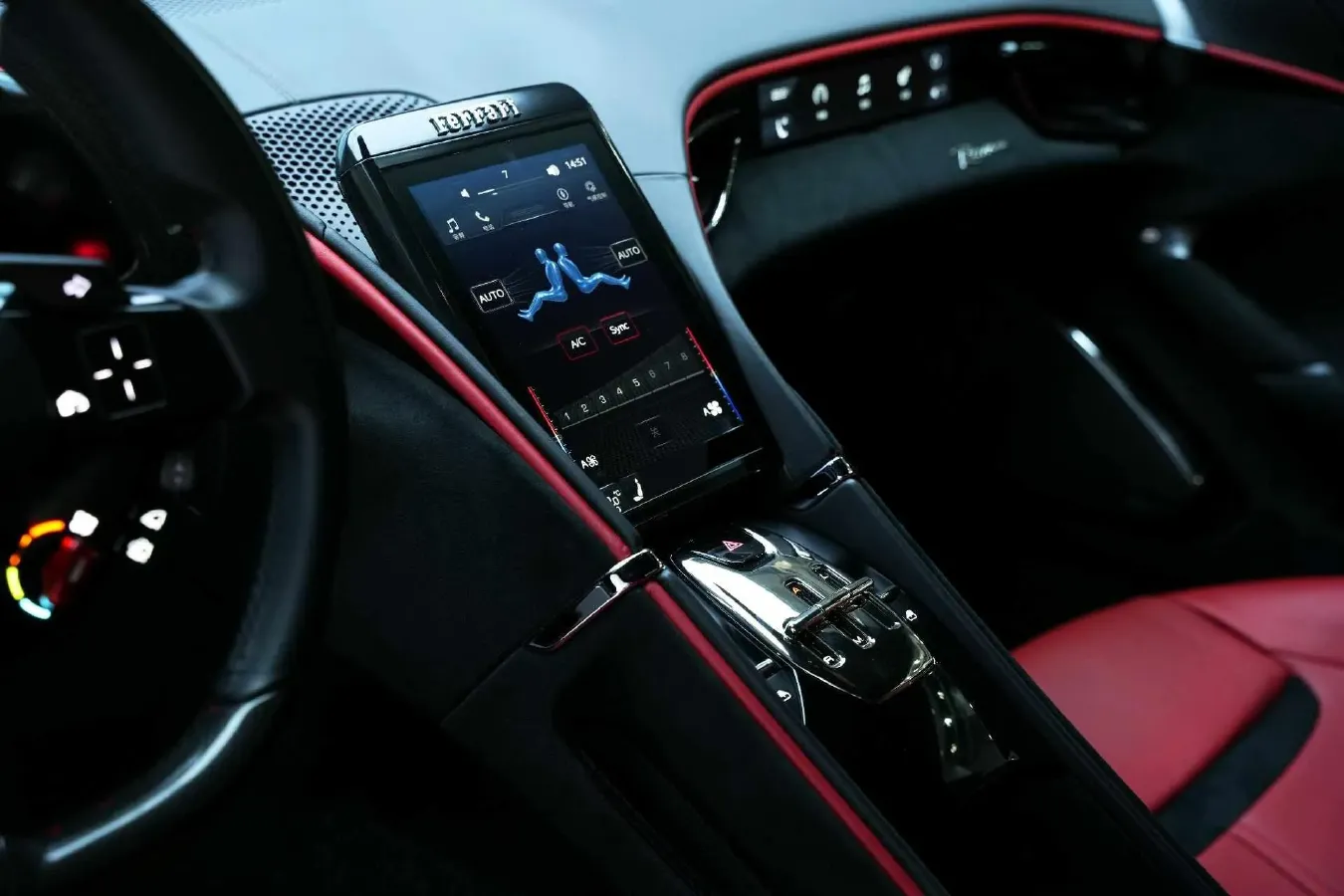 2020 Ferrari Roma 3.9T 620HP V8 8DCT,autocango,china used car exporter,china ev exporter,chinese used car exporter,chinese used ev exporter