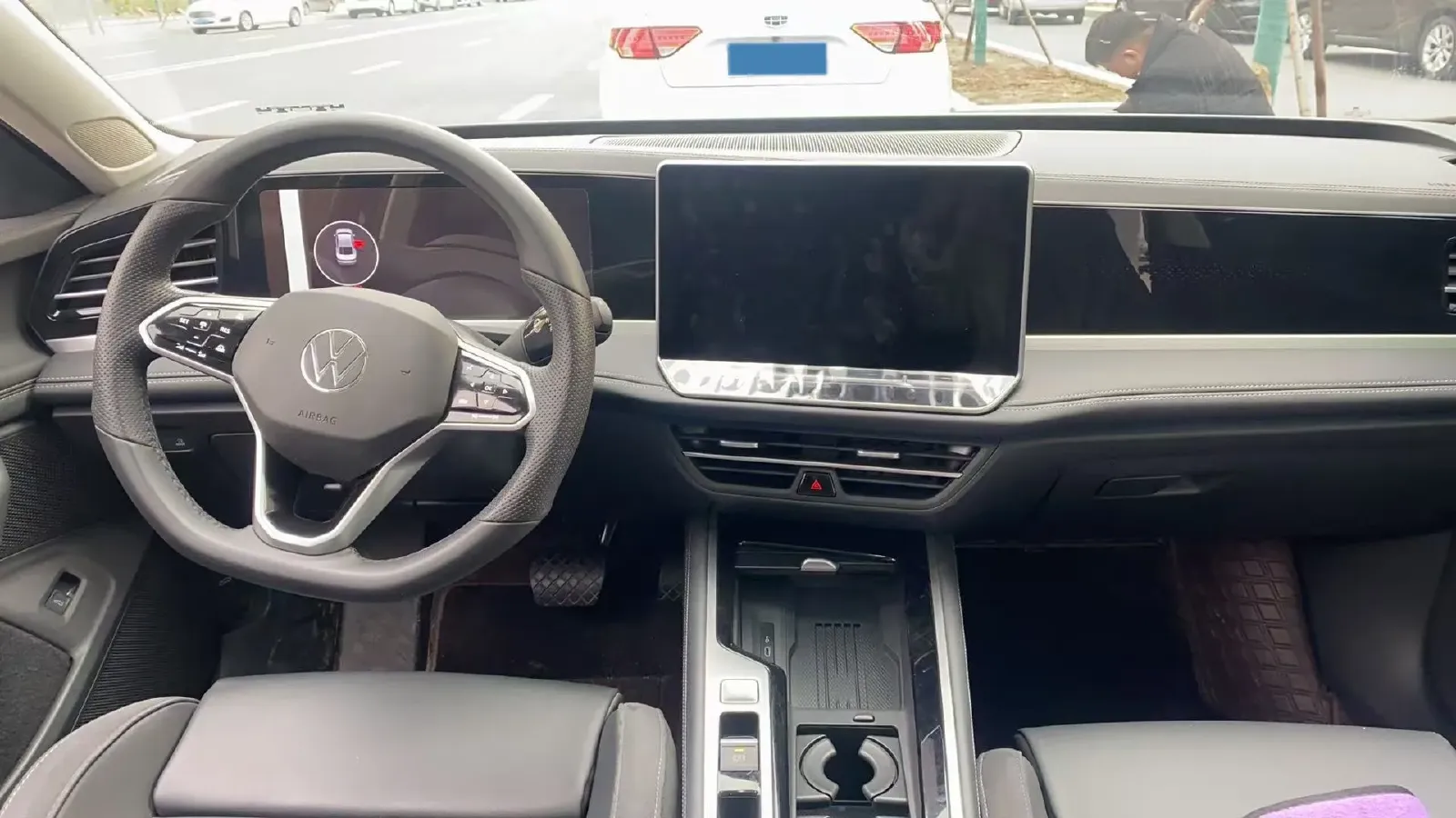 2024 Volkswagen Magotan 2.0T 220HP L4 7DCT,autocango,china used car exporter,china ev exporter,chinese used car exporter,chinese used ev exporter