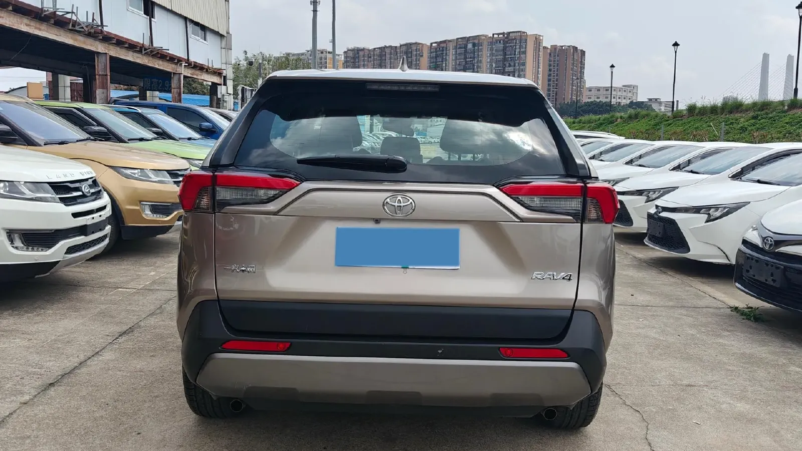 2020 Toyota RAV4 2.0L 171HP L4 CVT,autocango,china used car exporter,china ev exporter,chinese used car exporter,chinese used ev exporter