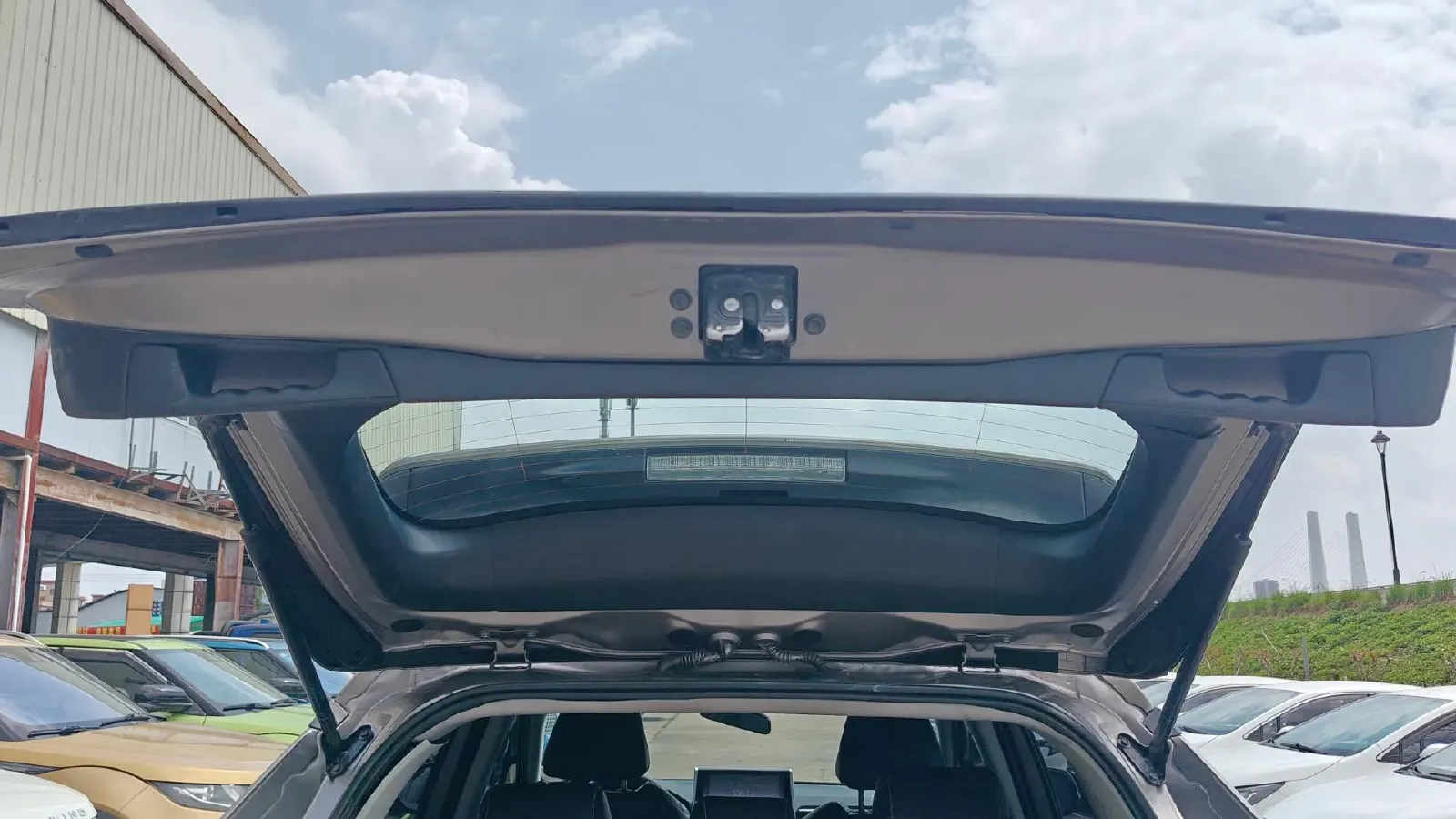 2020 Toyota RAV4 2.0L 171HP L4 CVT,autocango,china used car exporter,china ev exporter,chinese used car exporter,chinese used ev exporter