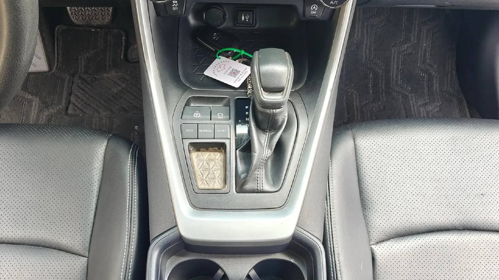 2020 Toyota RAV4 2.0L 171HP L4 CVT,autocango,china used car exporter,china ev exporter,chinese used car exporter,chinese used ev exporter