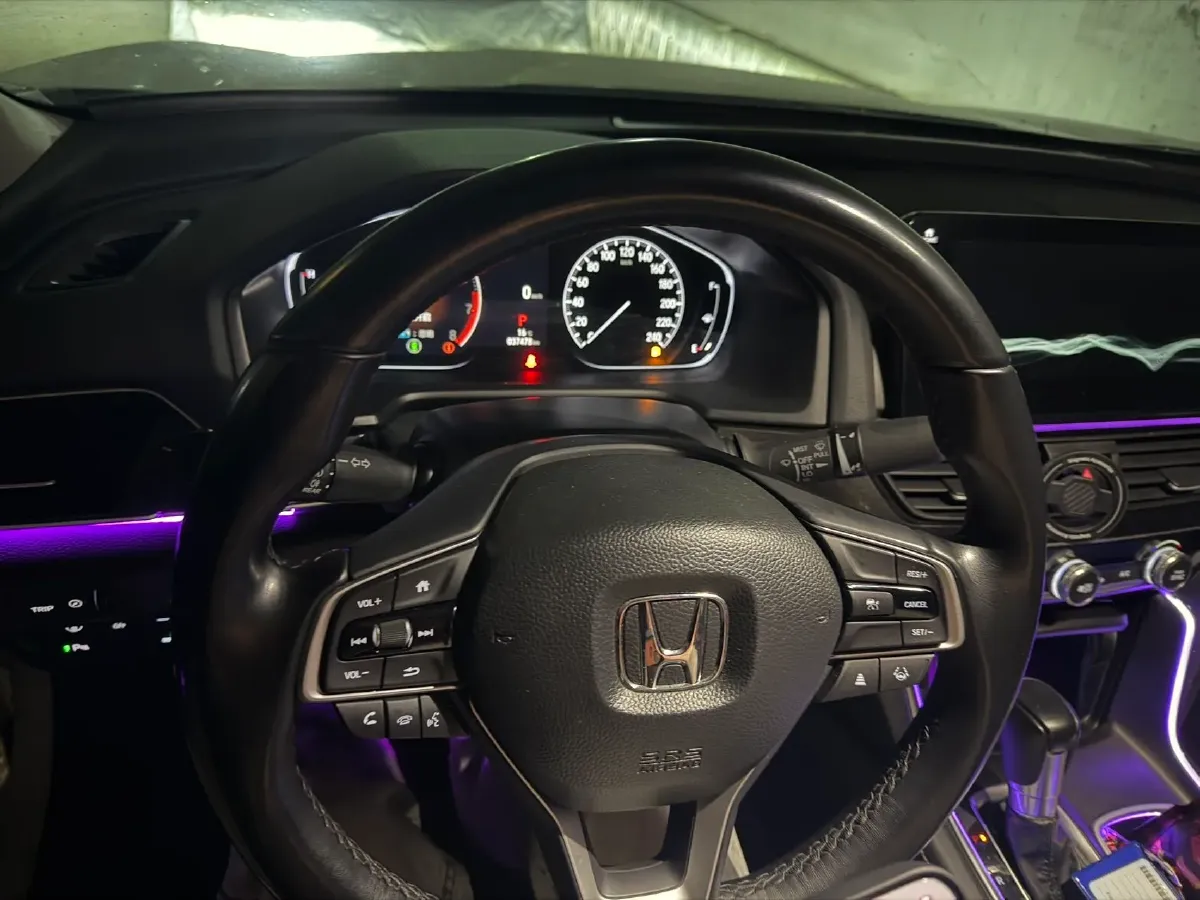 2022 Honda Accord 1.5T 194HP L4 CVT,autocango,china used car exporter,china ev exporter,chinese used car exporter,chinese used ev exporter