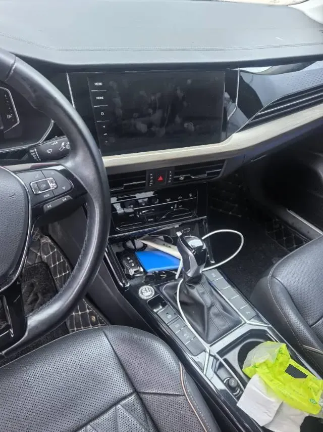 2020 Volkswagen Passat 2.0T 186HP L4 7DCT,autocango,china used car exporter,china ev exporter,chinese used car exporter,chinese used ev exporter