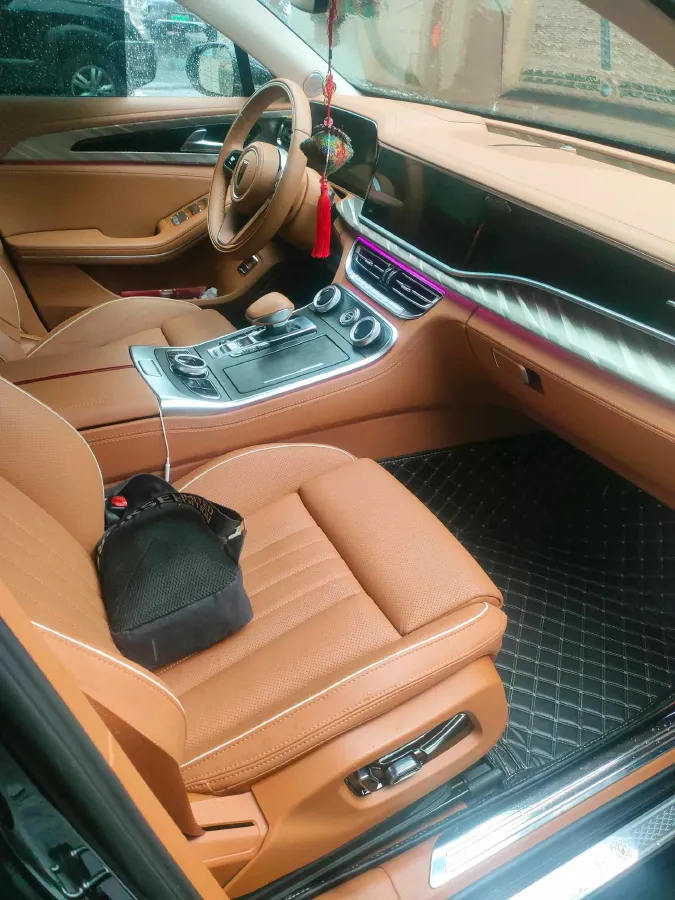 2022 HongQi H9 2.0T 252HP L4 7DCT,autocango,china used car exporter,china ev exporter,chinese used car exporter,chinese used ev exporter