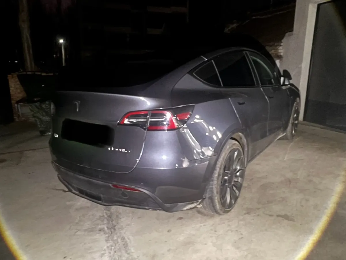 2021 Tesla Model Y BEV 76.8KWH,autocango,china used car exporter,china ev exporter,chinese used car exporter,chinese used ev exporter