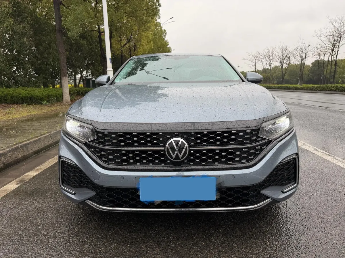 2022 Skoda Kodiak GT 2.0T 186HP L4 7DCT,autocango,china used car exporter,china ev exporter,chinese used car exporter,chinese used ev exporter