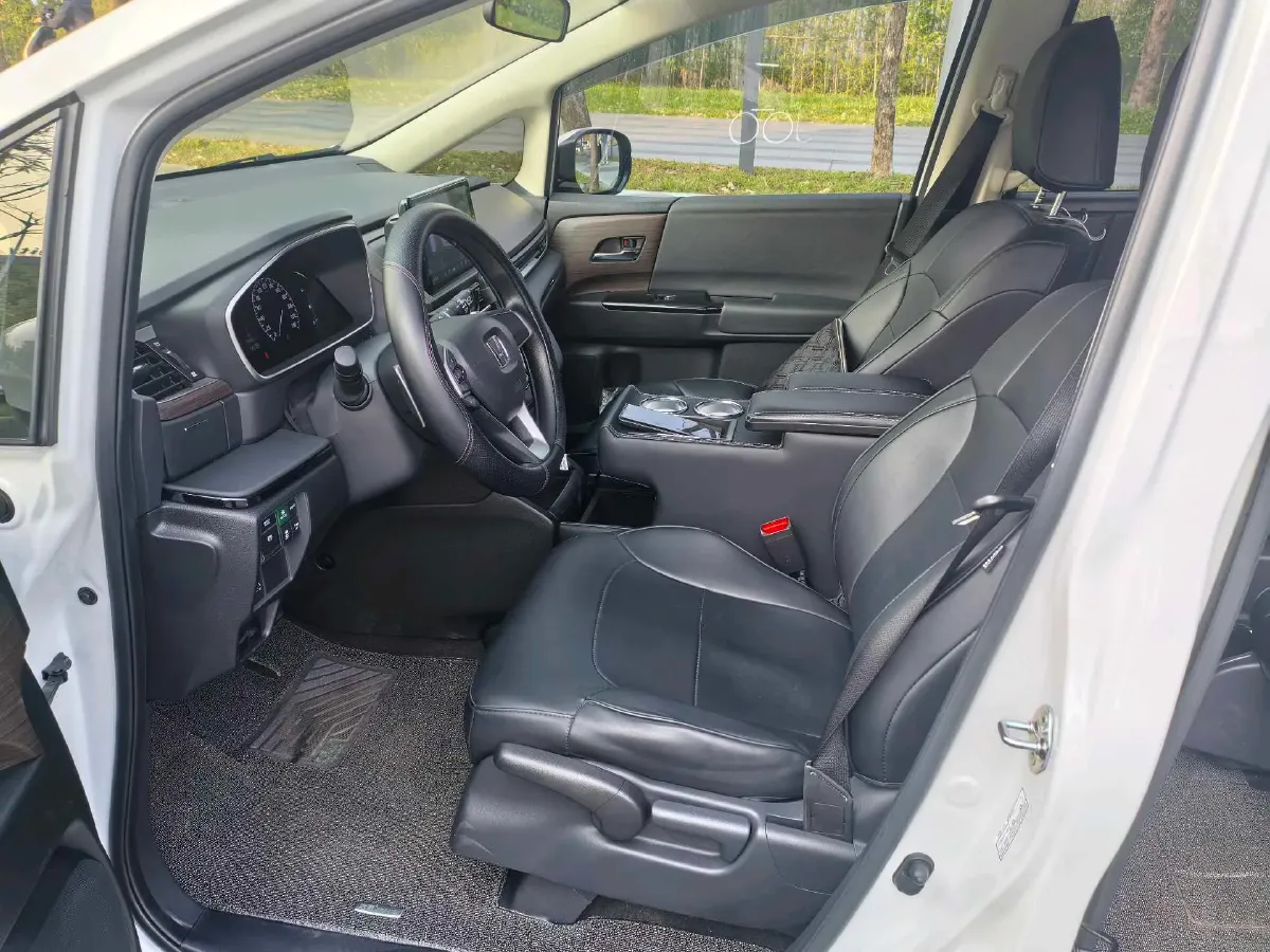 2024 Honda Odyssey 2.0L 146HP L4 E-CVT Hybrid,autocango,china used car exporter,china ev exporter,chinese used car exporter,chinese used ev exporter