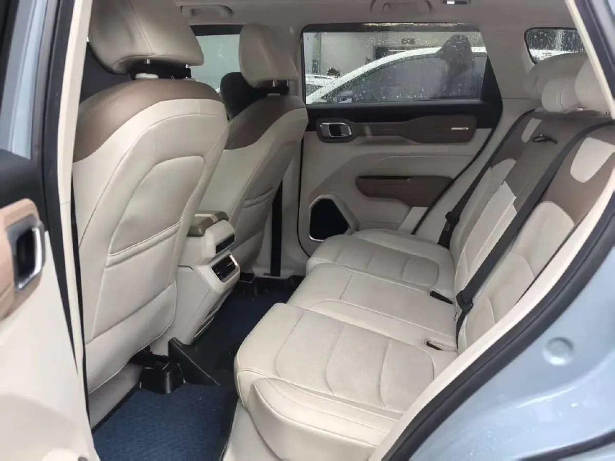 2020 Geely ICON 1.5T 177HP L3 7DCT,autocango,china used car exporter,china ev exporter,chinese used car exporter,chinese used ev exporter