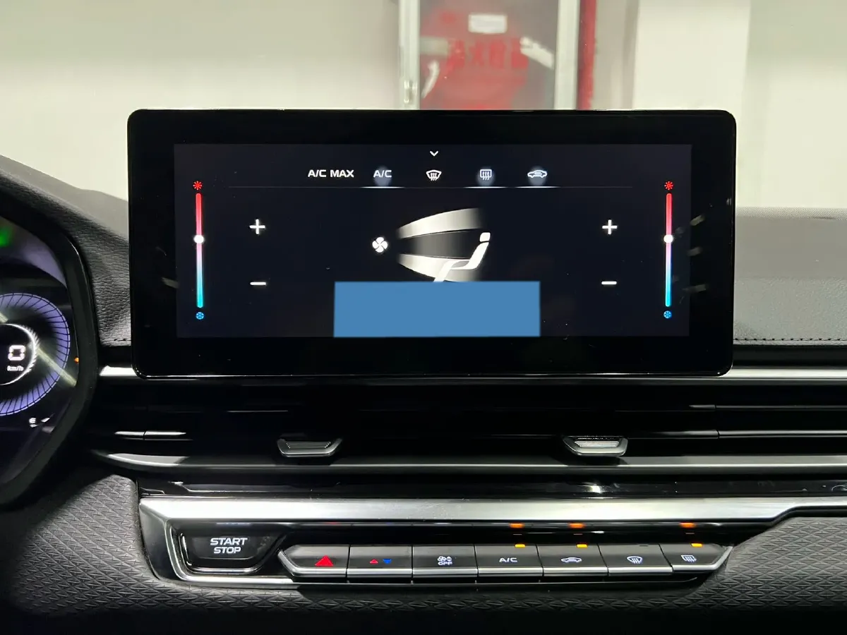 2022 Geely Emgrand 1.5L 114HP L4 CVT,autocango,china used car exporter,china ev exporter,chinese used car exporter,chinese used ev exporter