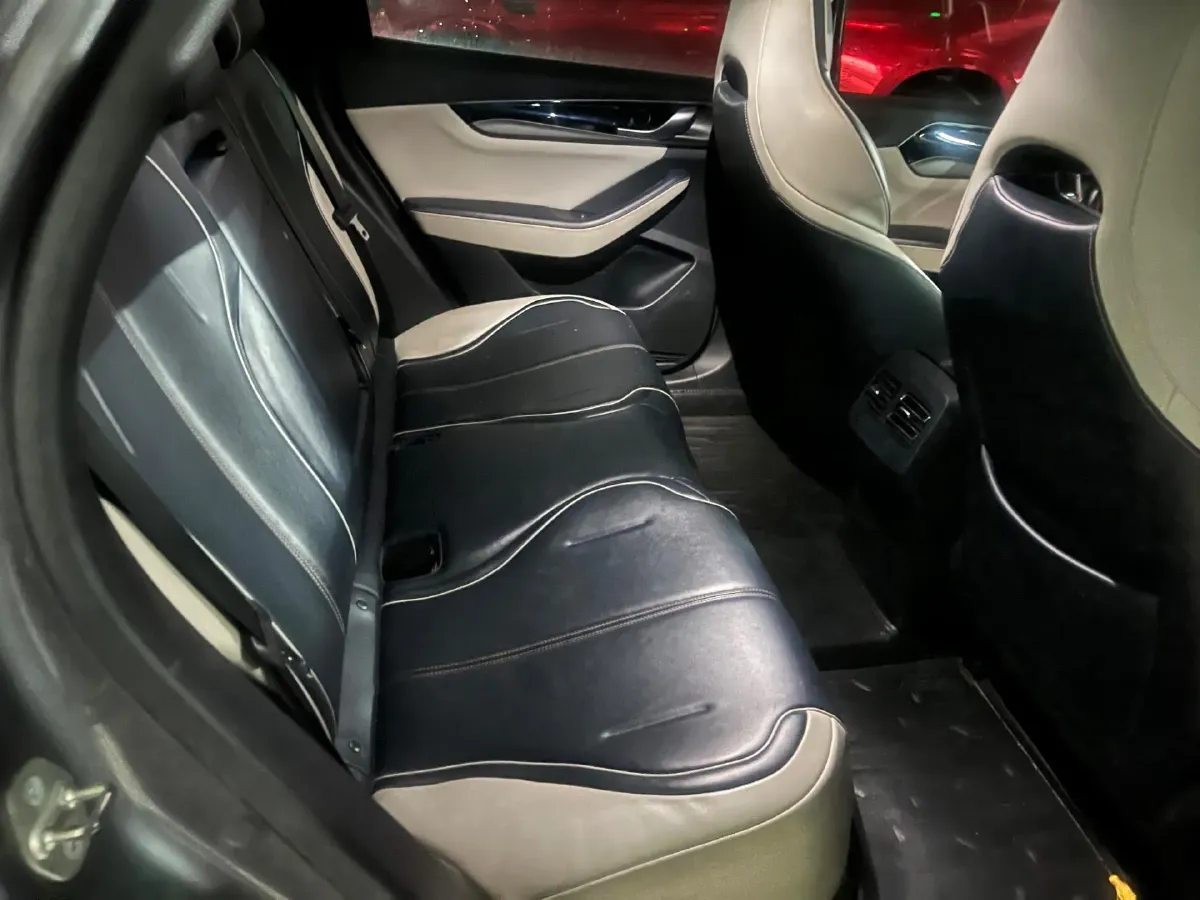 2021 MAXUS G50 1.5T 169HP L4 7DCT,autocango,china used car exporter,china ev exporter,chinese used car exporter,chinese used ev exporter