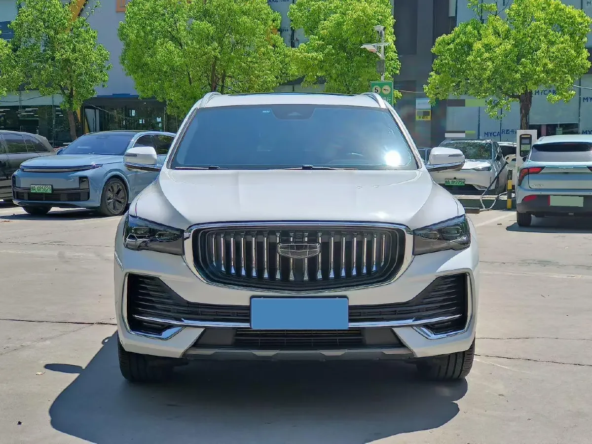 2024 Geely Monjaro 2.0T 218HP L4 7DCT,autocango,china used car exporter,china ev exporter,chinese used car exporter,chinese used ev exporter