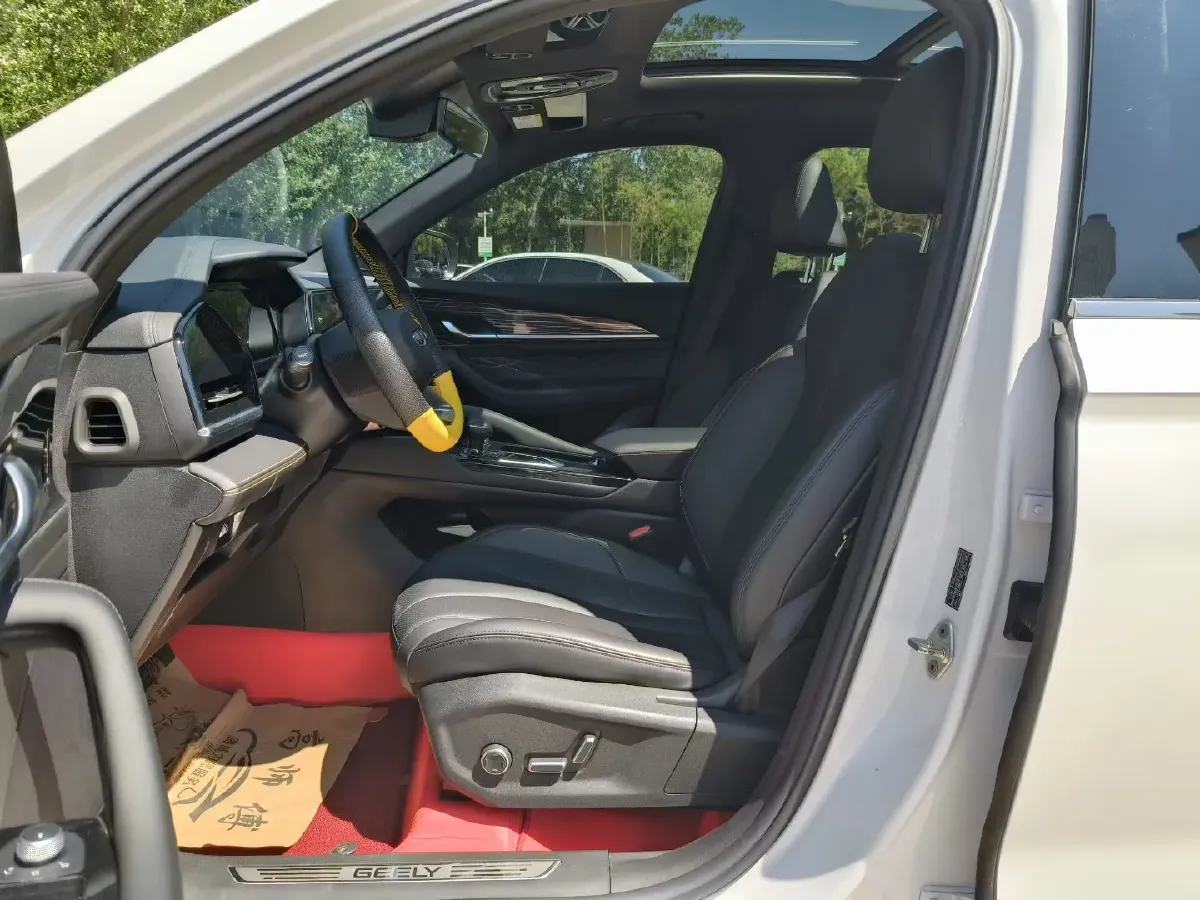 2024 Geely Monjaro 2.0T 218HP L4 7DCT,autocango,china used car exporter,china ev exporter,chinese used car exporter,chinese used ev exporter