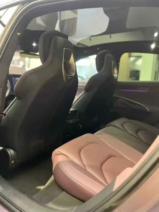 2024 MI SU7 BEV 101KWH,autocango,china used car exporter,china ev exporter,chinese used car exporter,chinese used ev exporter