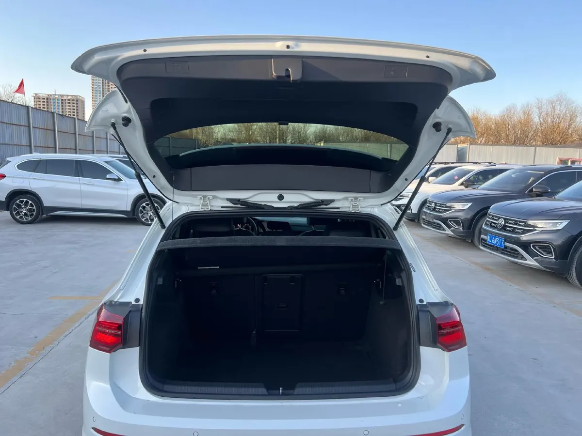 2023 Volkswagen Golf 1.4T 150HP L4 7DCT,autocango,china used car exporter,china ev exporter,chinese used car exporter,chinese used ev exporter