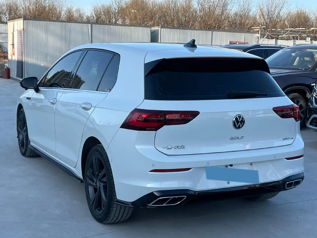 2023 Volkswagen Golf 1.4T 150HP L4 7DCT,autocango,china used car exporter,china ev exporter,chinese used car exporter,chinese used ev exporter