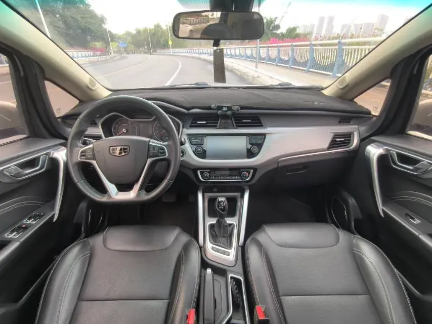 2017 Geely Vision X3 1.5L 102HP L4 4AT,autocango,china used car exporter,china ev exporter,chinese used car exporter,chinese used ev exporter