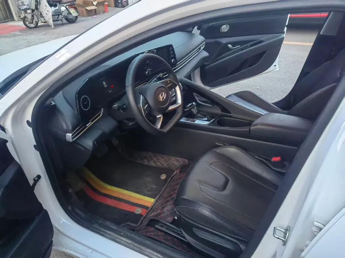 2022 Hyundai Elantra 1.5L 115HP L4 CVT,autocango,china used car exporter,china ev exporter,chinese used car exporter,chinese used ev exporter