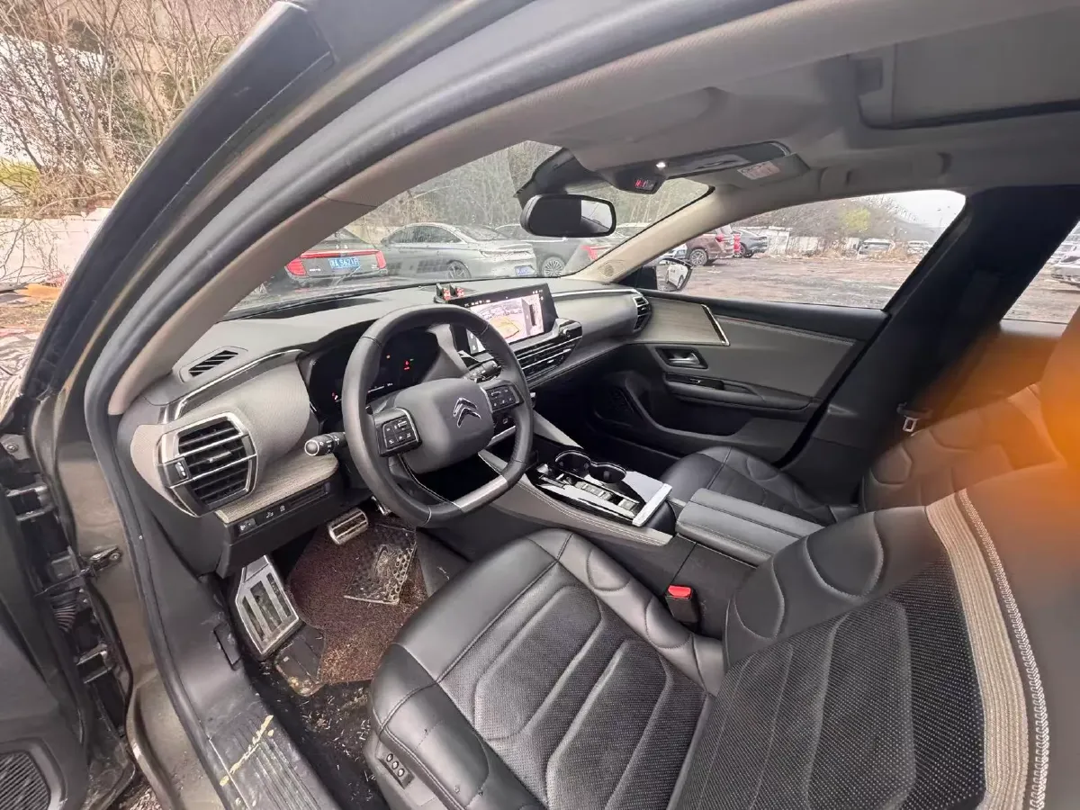 2021 Citroen C5 X 1.6T 175HP L4 8AT,autocango,china used car exporter,china ev exporter,chinese used car exporter,chinese used ev exporter