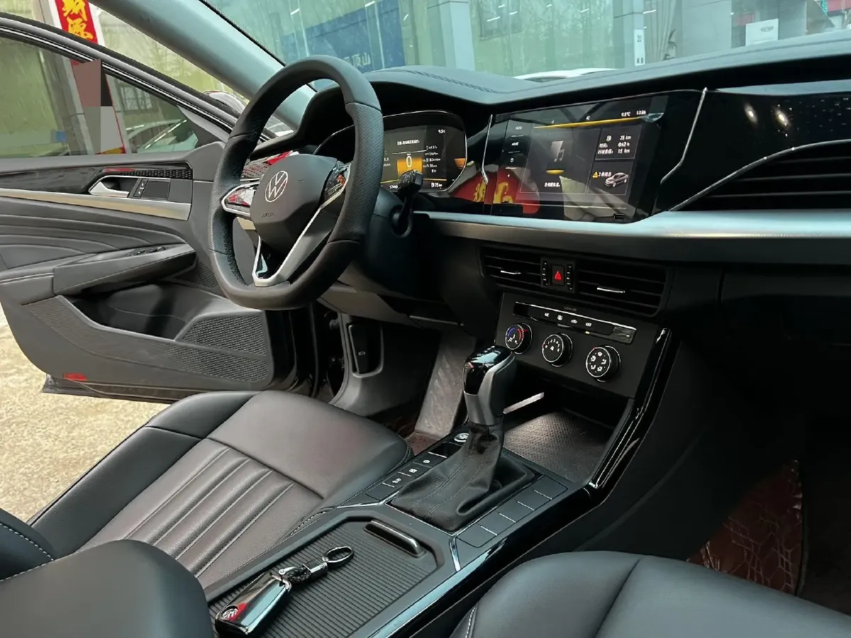 2024 Volkswagen Passat 1.4T 150HP L4 7DCT,autocango,china used car exporter,china ev exporter,chinese used car exporter,chinese used ev exporter