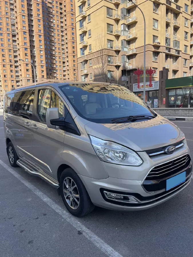 2017 Ford Tourneo 2.0T 203HP L4 6AT,autocango,china used car exporter,china ev exporter,chinese used car exporter,chinese used ev exporter