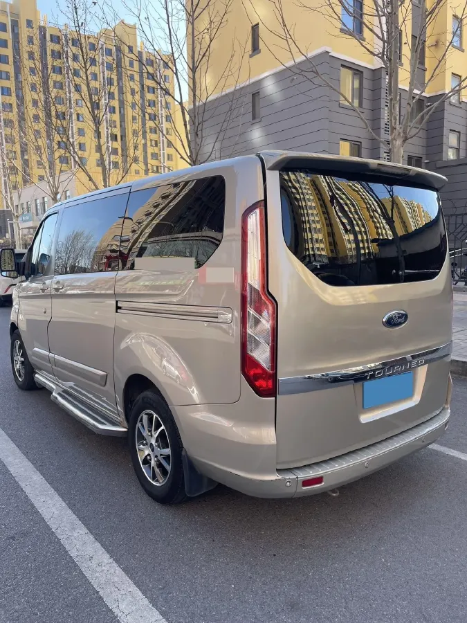 2017 Ford Tourneo 2.0T 203HP L4 6AT,autocango,china used car exporter,china ev exporter,chinese used car exporter,chinese used ev exporter