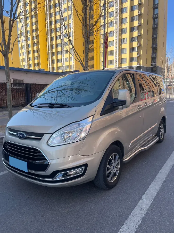 2017 Ford Tourneo 2.0T 203HP L4 6AT,autocango,china used car exporter,china ev exporter,chinese used car exporter,chinese used ev exporter