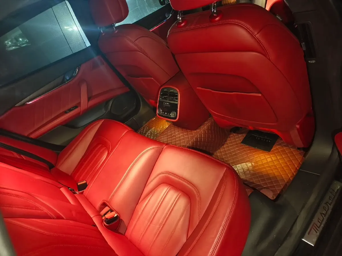 2019 Maserati Quattroporte 3.0T 350HP V6 8AT,autocango,china used car exporter,china ev exporter,chinese used car exporter,chinese used ev exporter