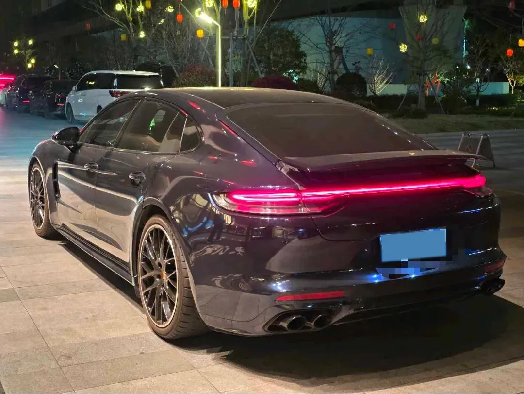 2017 BMW X6 3.0T 306HP L6 8AT,autocango,china used car exporter,china ev exporter,chinese used car exporter,chinese used ev exporter