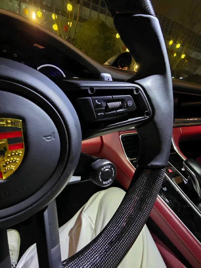 2017 BMW X6 3.0T 306HP L6 8AT,autocango,china used car exporter,china ev exporter,chinese used car exporter,chinese used ev exporter