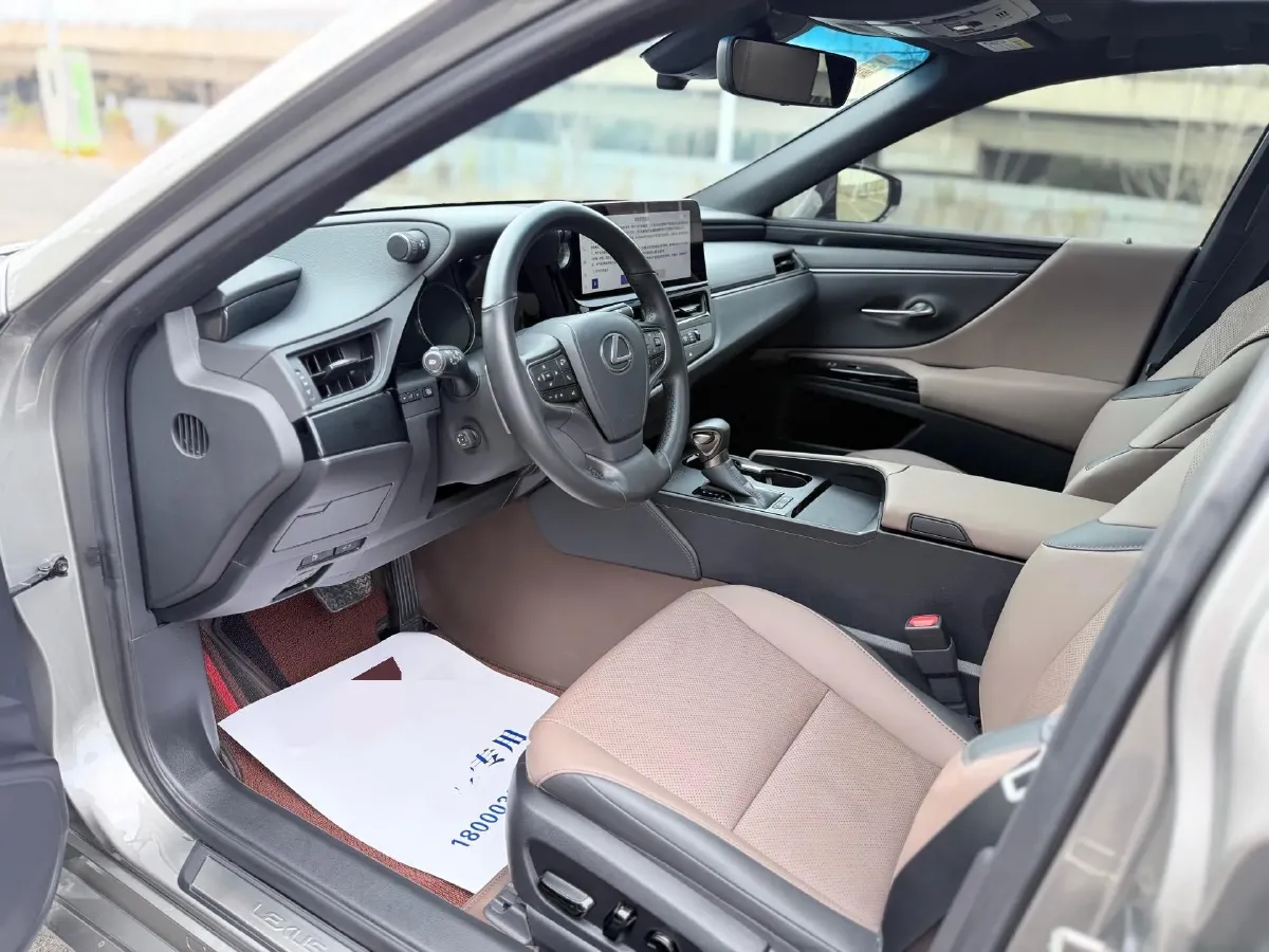 2023 Lexus ES 2.0L 173HP L4 CVT,autocango,china used car exporter,china ev exporter,chinese used car exporter,chinese used ev exporter